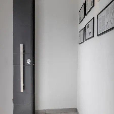 Ciuri's Flat *