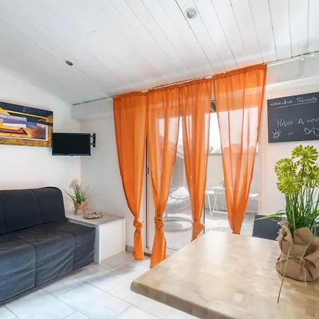 Holiday home Ciuri's Flat *